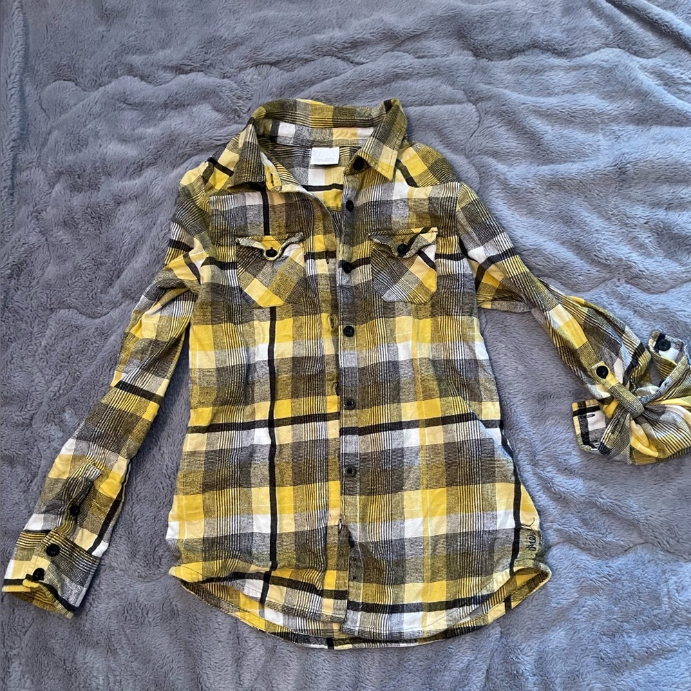 O’Neill brand flannel size large
